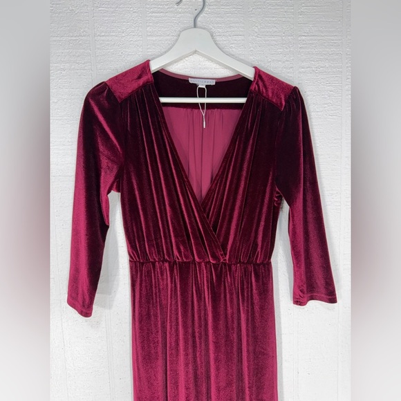 NWOT Baltic Born Sofia velvet maxi dress burgundy size S - Picture 3 of 12